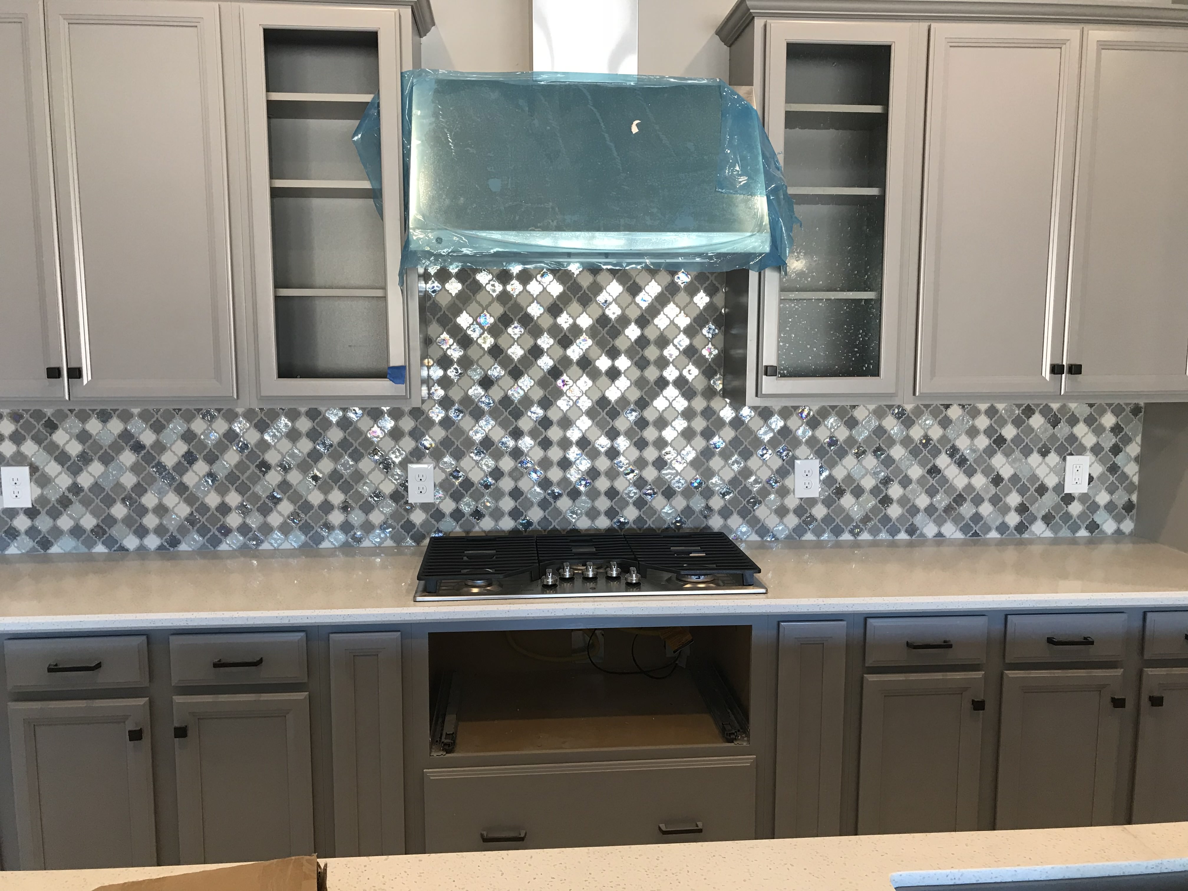 Modern backsplash finishes in Tucson